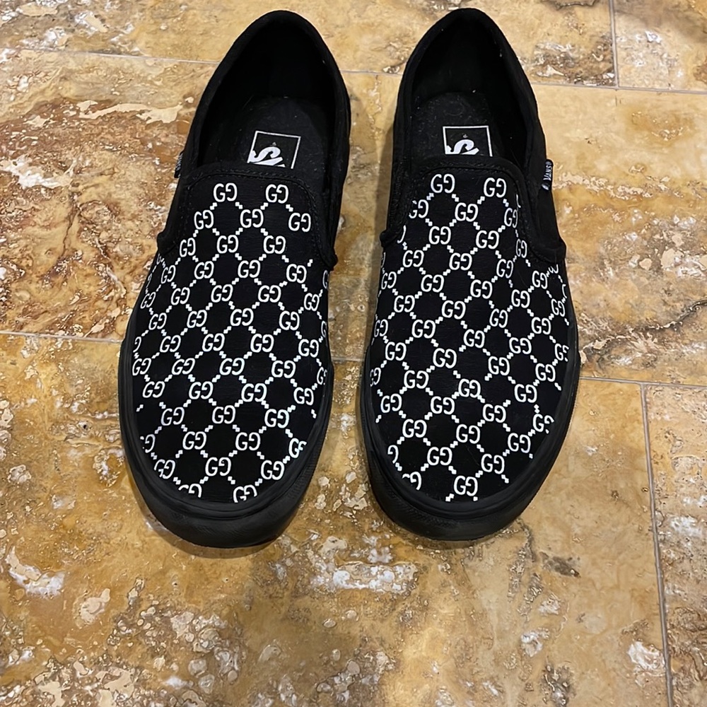 NWOT vans 9.5